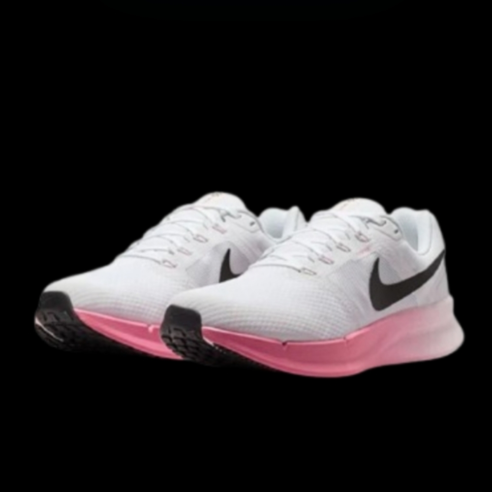 Nike Run Swift 3 Womens Size 7 White Black Pearl Peony Pink